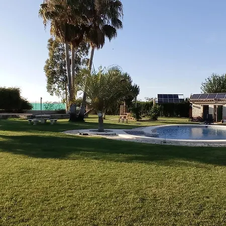 Albanta Holiday home *